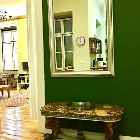 Secret & Baixa Cozy Apartment