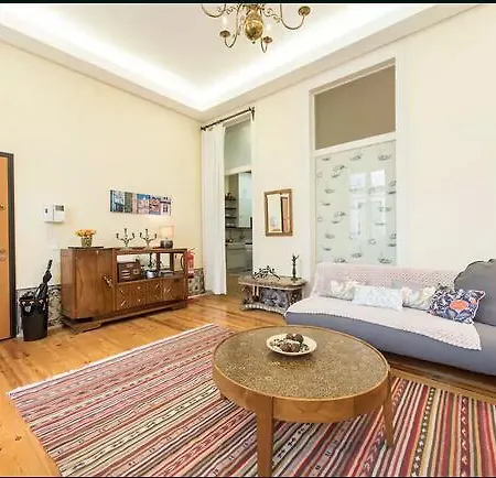 Secret & Baixa Cozy Apartment *